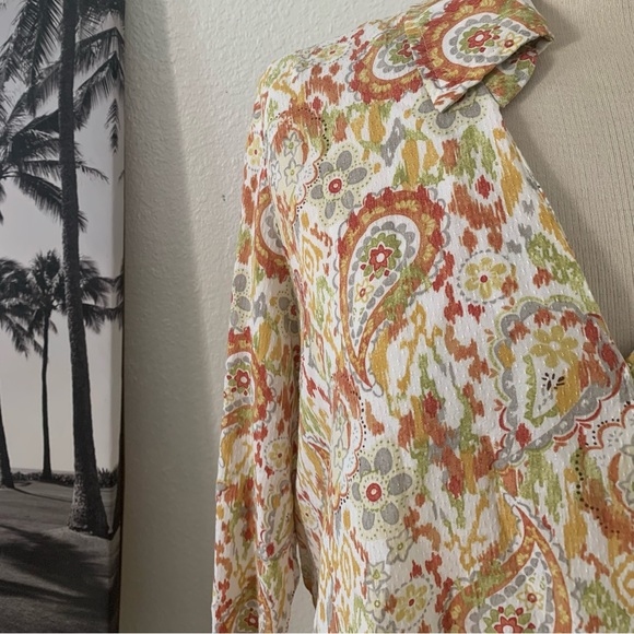 Christian Siriano Longsleeve V-Neck faux wrap top w/Ikat, paisley + floral print - Picture 3 of 10